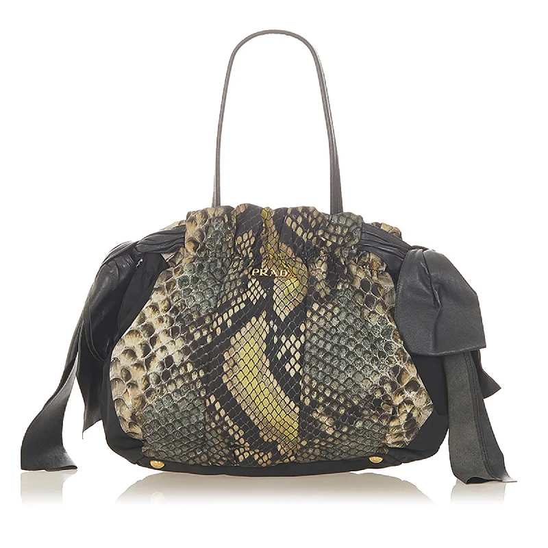 Prada handbags with a metal - framed clasp for durability and stylePrada Pitone Bow Tote Bag (SHG-20103)