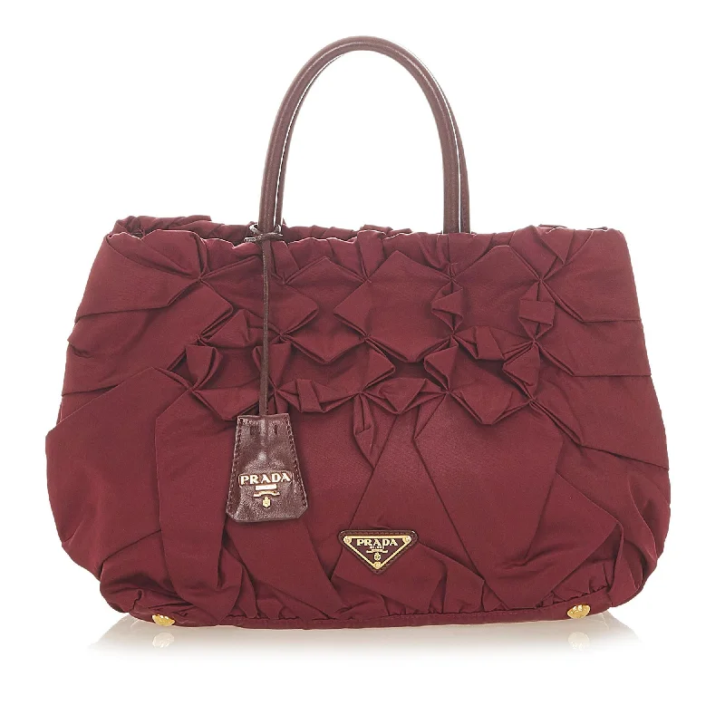 Ladies Prada Galleria bags with a detachable shoulder strapPrada Ruffled Tessuto Tote Bag (SHG-19921)