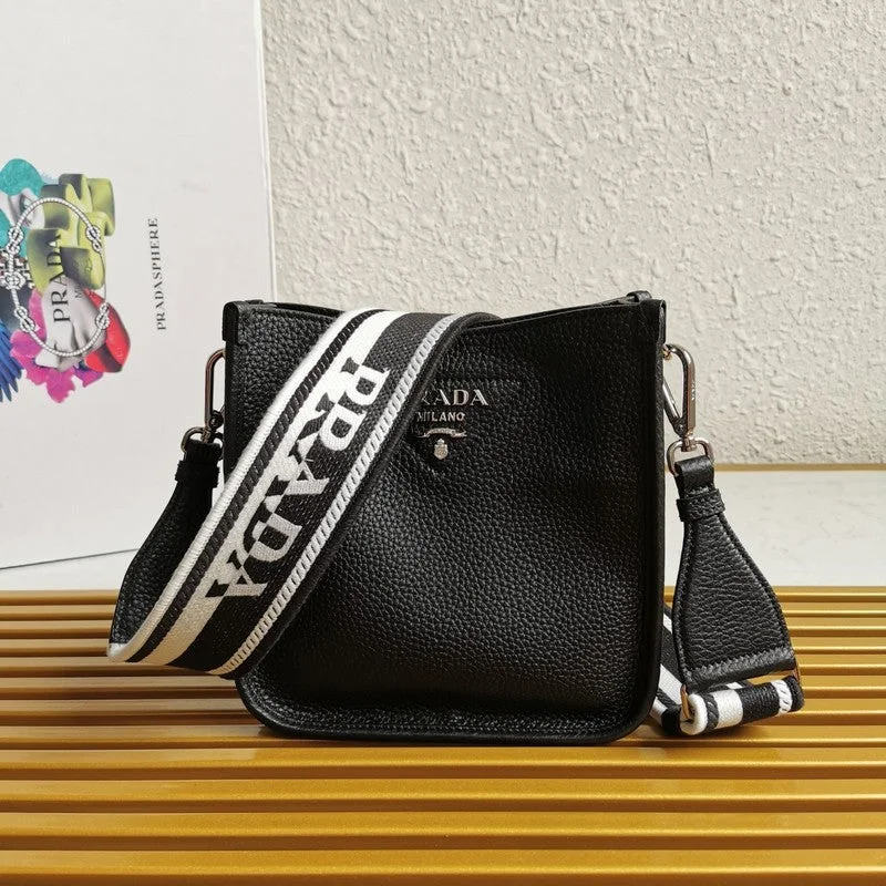 Small - sized Prada Saffiano leather bags for a compact and stylish carryBoldCollect - PRADA Bags - 052