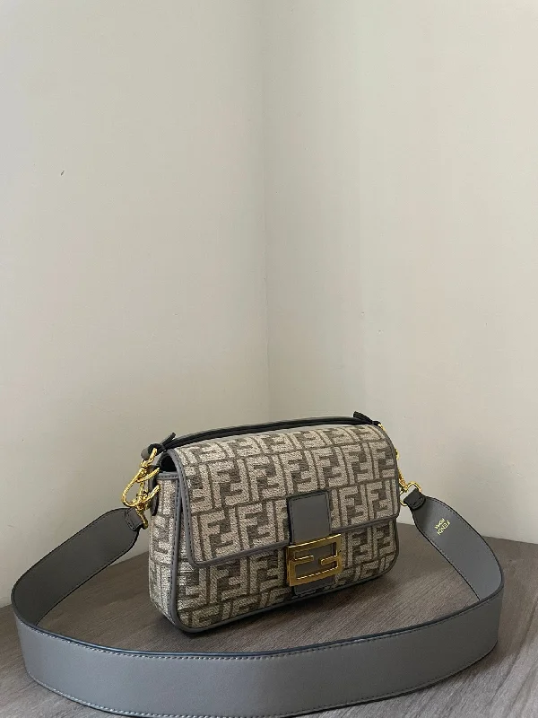 Goyard crossbody bags with a woven leather strap for a unique texture and visual appealWF -  Fendi Bag - 165