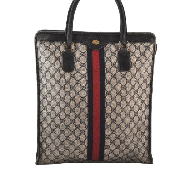 Ladies Gucci handbags with a detachable coin purse insideLadies Gucci handbags with a detachable coin purse insideAuthentic GUCCI Sherry Line Hand Tote Bag GG PVC Leather Navy Blue Junk 7165K