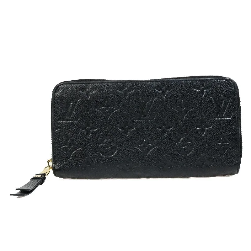 Louis Vuitton handbags with a metal - framed clasp for durabilityLOUIS VUITTON Zippy wallet