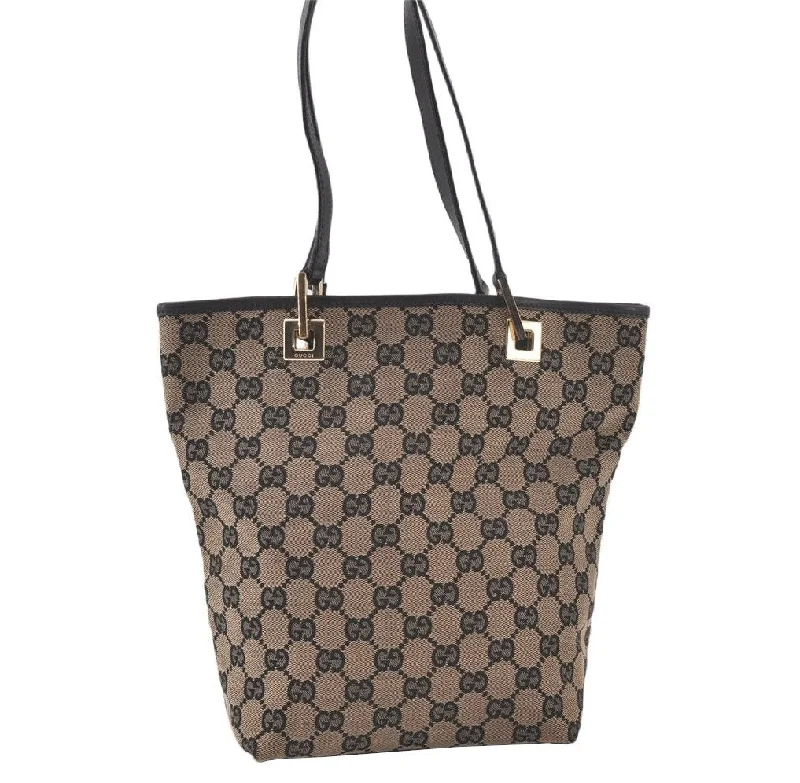 Women Gucci tote bags in GG Supreme canvas for a branded feelWomen Gucci tote bags in GG Supreme canvas for a branded feelAuthentic GUCCI Vintage Shoulder Tote Bag GG Canvas Leather 0021099 Black 7306K