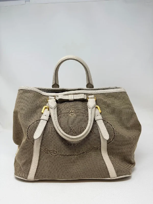 Prada bags with a zippered interior pocket for separating itemsPrada Canvas Khaki Beige 2ways Tote Bag Medium