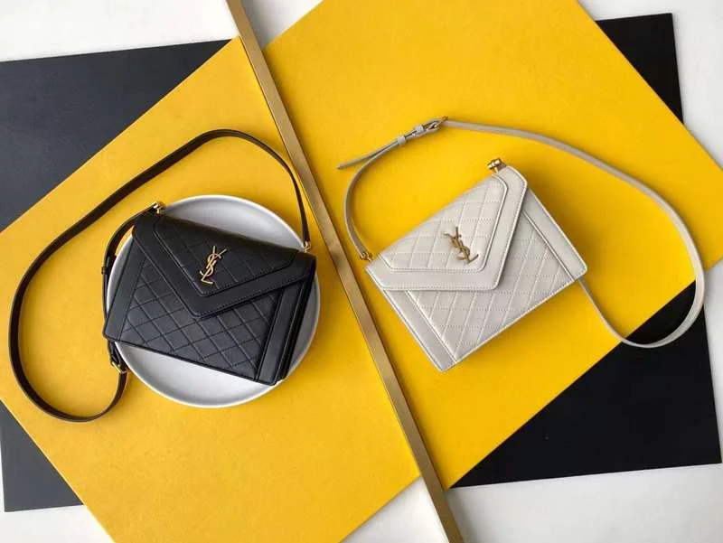 Yves Saint Laurent bags for a chic, modern styleYves Saint Laurent - Bags