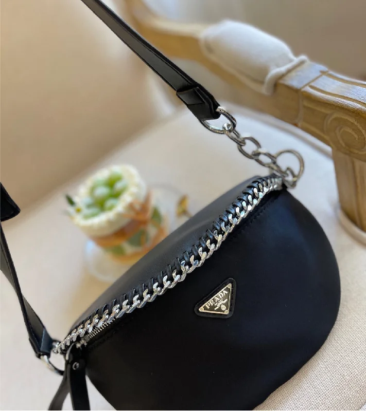 Prada bags with a detachable mobile phone holder for on - the - go conveniencePrada new woman handbag