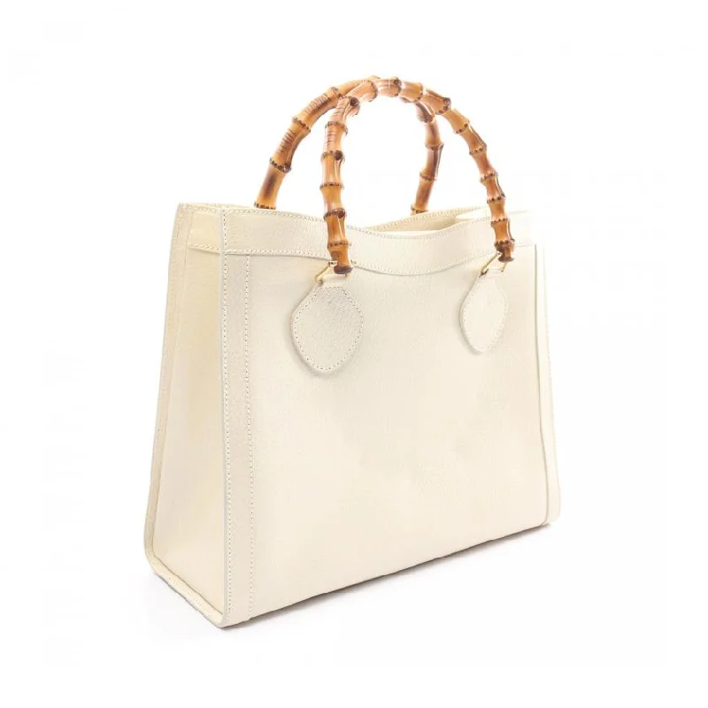 Gucci handbags for women with a metal - framed claspGucci handbags for women with a metal - framed claspGucci Bamboo Leather HandBag Ivory