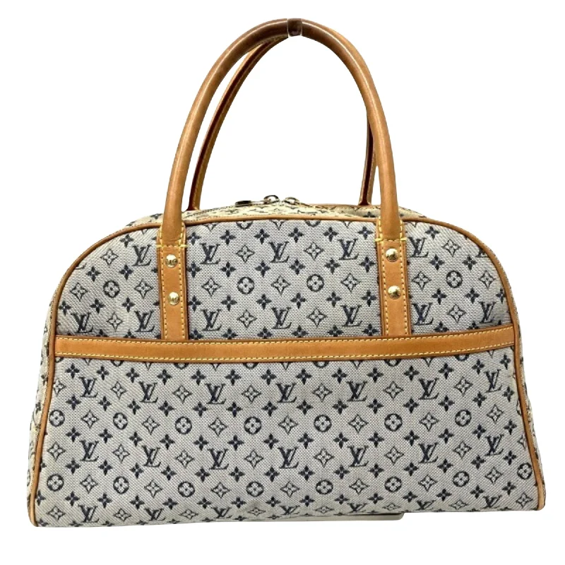 Louis Vuitton crossbody bags with a keychain holder for practicalityLOUIS VUITTON Marie Travel