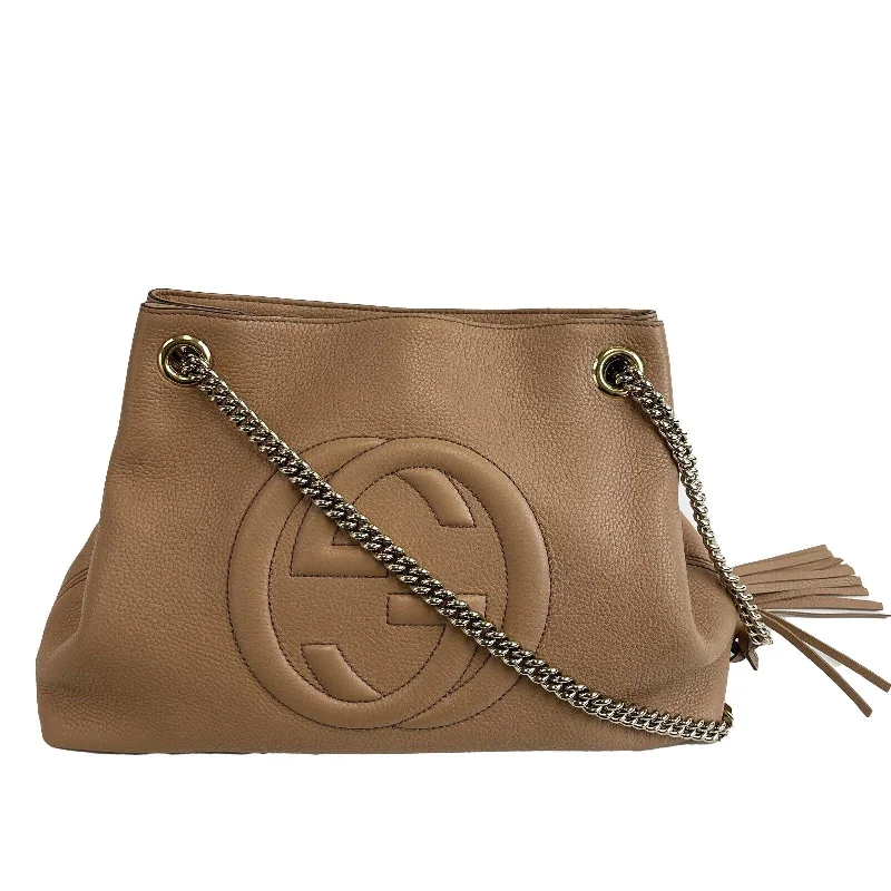 Ladies Gucci shoulder bags with a wide - width strapLadies Gucci shoulder bags with a wide - width strapGUCCI - GG Medium Soho Chain Shoulder Bag - Rose Beige w/ Tassel