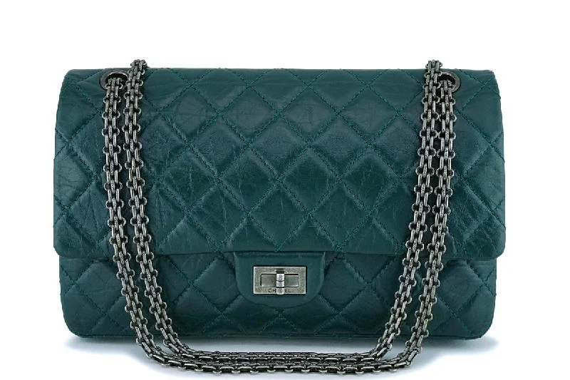 Chanel bags for those who value investment piecesChanel Emerald Green 226 Medium 2.55 Reissue Classic Flap Bag RHW