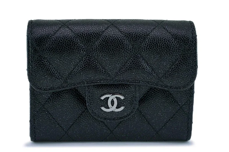 Chanel bags for a polished and professional appearanceNew Chanel Medium Iridescent Black Caviar Card Holder Wallet Case