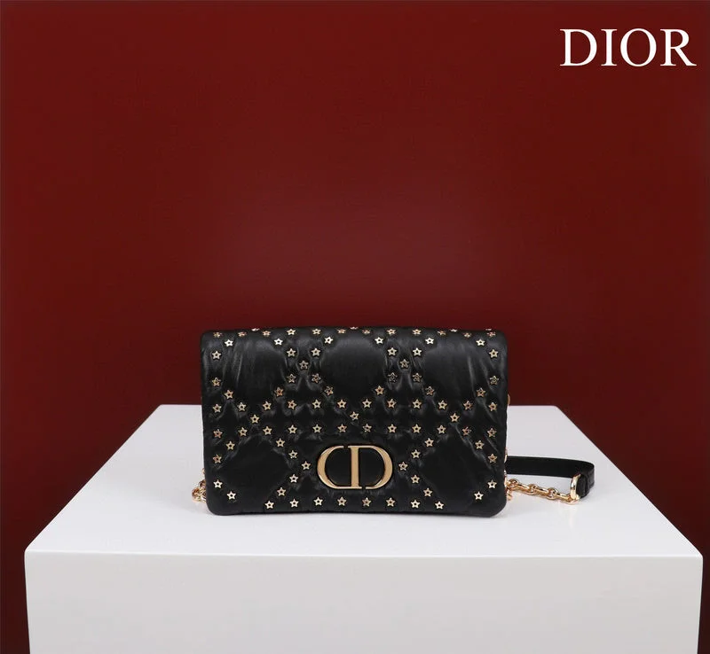 Christian Dior bags with a detachable coin purse insideChristian Dior  Bags - 3885