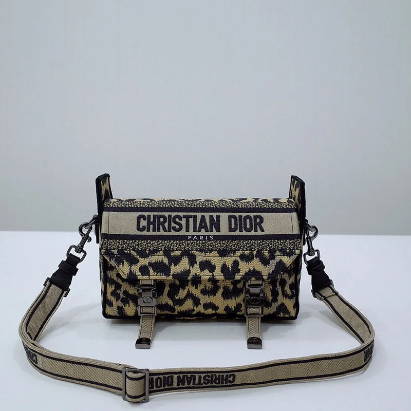 Christian Dior bags with a detachable coin purse insideChristian Dior  Bags - 3898