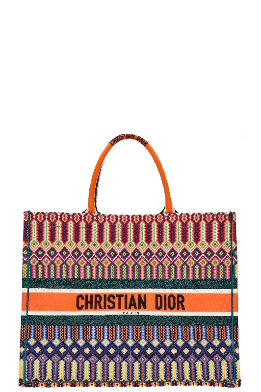 High - fashion Christian Dior bags with a geometric patternCHRISTIAN DIOR Book Tote Large Orange Green