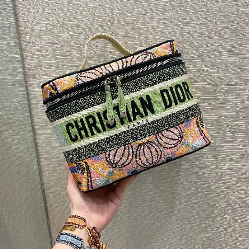 Fashion - forward Christian Dior tote bags for the modern womanChristian Dior Travel Vanity Case Bag For Women 9.5in/24cm