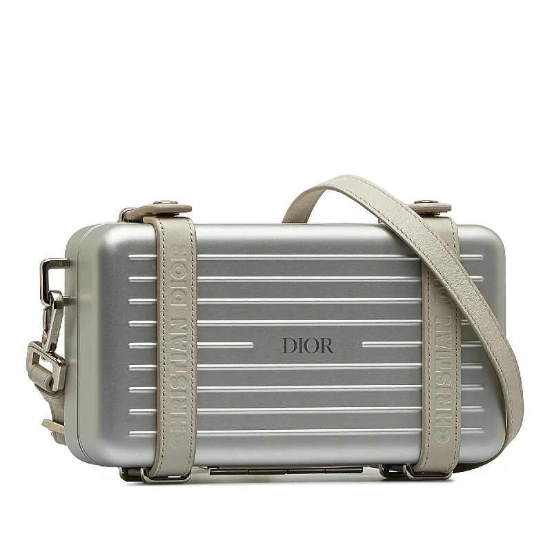 Luxury Christian Dior crossbody bags with a chain - link strapDior Dior x Rimowa Personal Utility Case (7821cF)