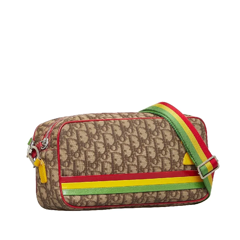 Christian Dior bags with a side - pocket for holding a water bottleDior Diorissimo Rasta Crossbody (SHG-FBAeik)