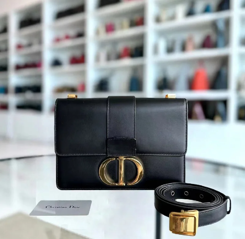 Fashion - forward Christian Dior tote bags for the modern womanMontaigne 30 Smooth Calfskin Black Golden Hardware