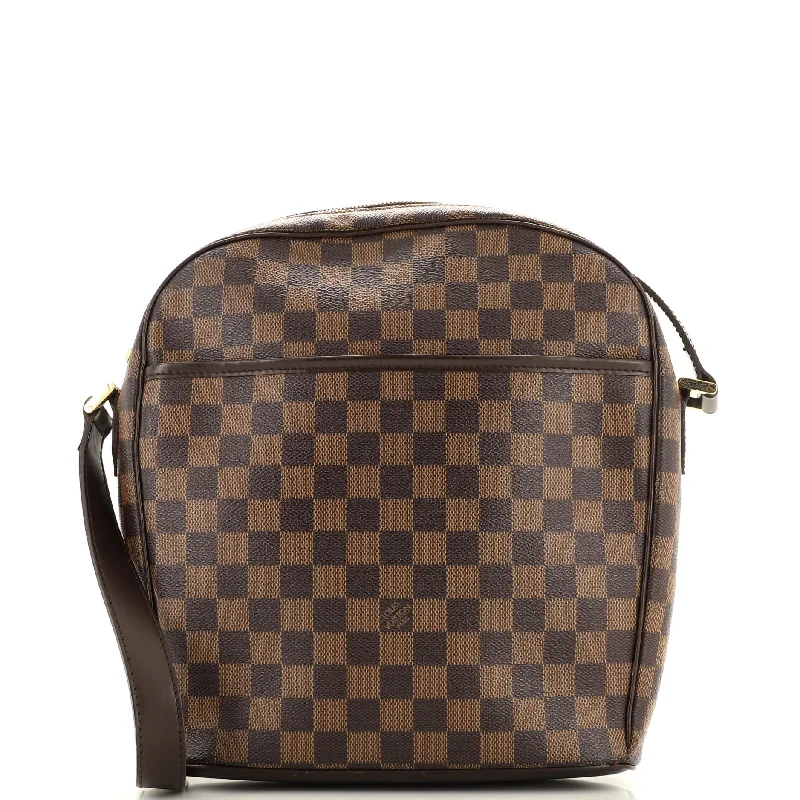 Best bags for business tripsIpanema Handbag Damier GM