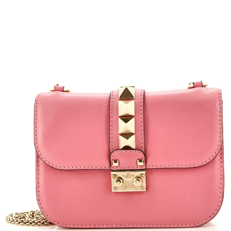 Vintage-inspired handbagsGlam Lock Shoulder Bag Leather Small