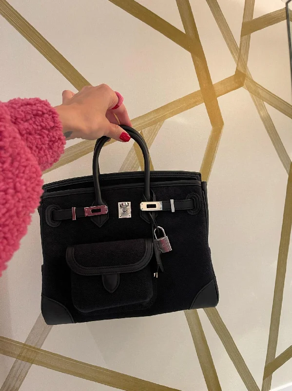 Hermes Birkin Bags with a Zippered Interior Compartment for ValuablesHermès Cargo Birkin 25 Black Swift and Toile Canvas with Palladium Hardware