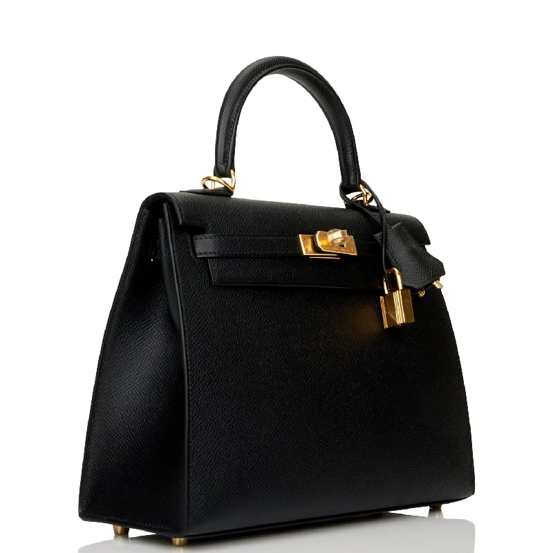 Hermès Kelly Bags with a decorative tassel charmHermes Kelly Sellier 25 Black Epsom Gold Hardware