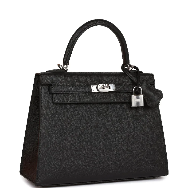 Hermès Kelly Bags in a metallic silver for a glamorous touchHermes Kelly Sellier 25 Black Epsom Palladium Hardware