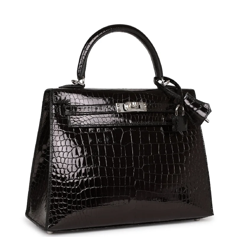 Hermès Kelly Bags with a flap - over closure and turnlock for a classic lookHermes Kelly Sellier 25 Black Shiny Porosus Crocodile Palladium Hardware