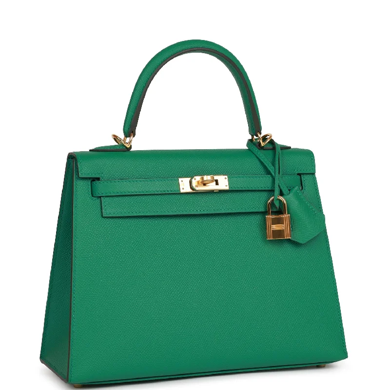 Hermès Kelly Bags with a flap - over closure and turnlock for a classic lookHermes Kelly Sellier 25 Vert Vertigo Epsom Gold Hardware