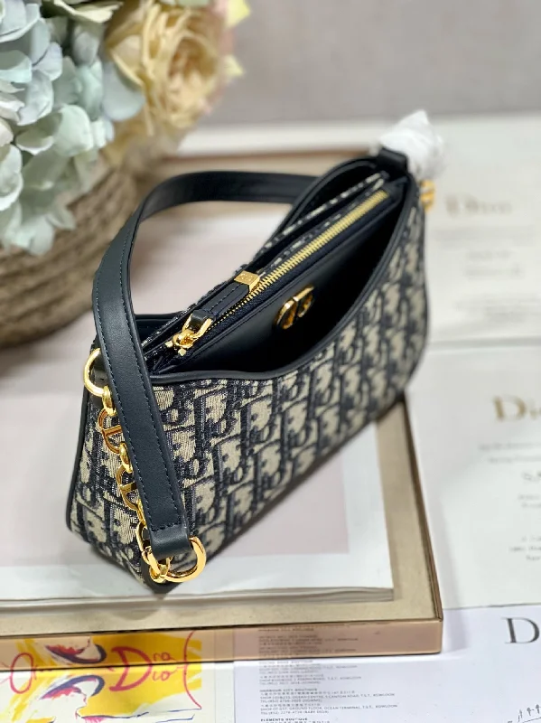 Christian Dior bags with a detachable coin purse insideWF - Dior Bag - 010